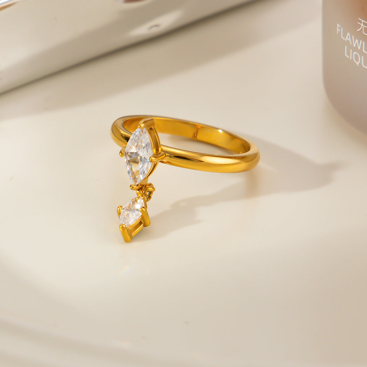 Planderful Stainless Steel Zircon Rhombus Fringed Statement Ring For Fashion Forward Women