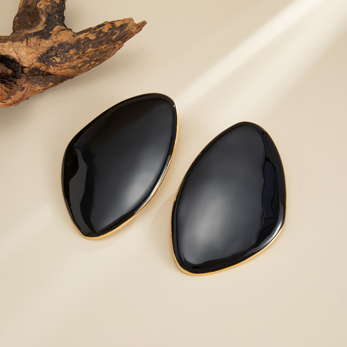 Planderful Smudged Oil Stud Earrings Bold Irregular Design for Women Vienna Verve Collection