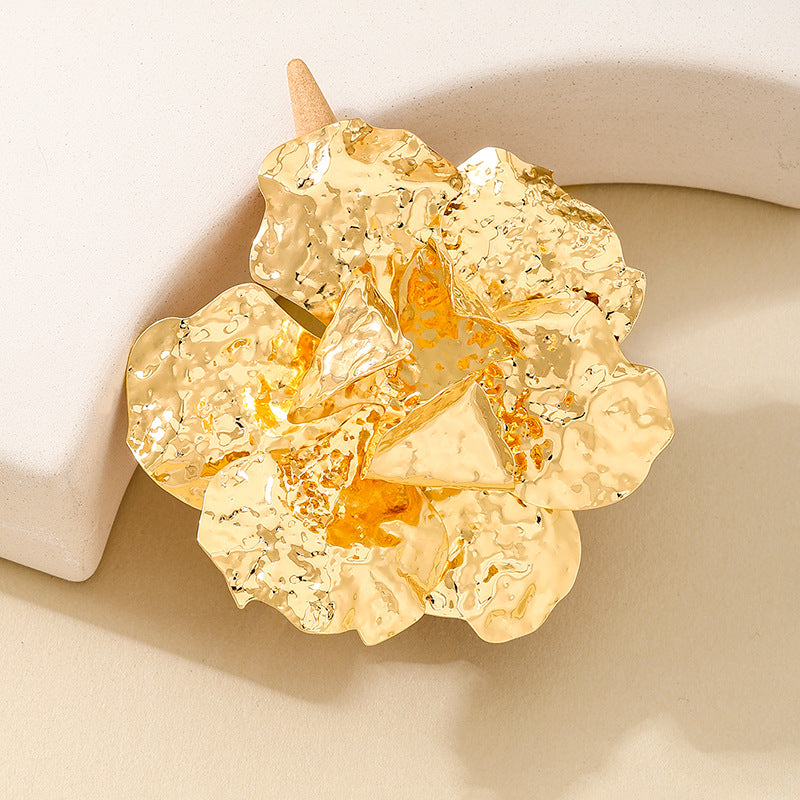 Fashionable Retro Metal Flower Ring by Planderful for Women