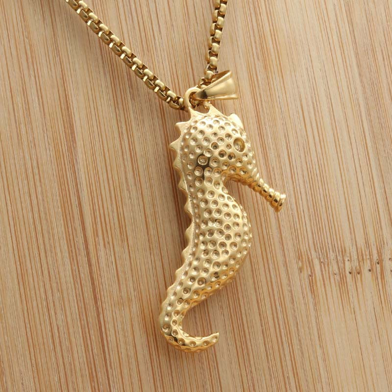 Personalized Titanium Steel Seahorse Pendant Necklace for Men - Retro Punk Sea Creature Design