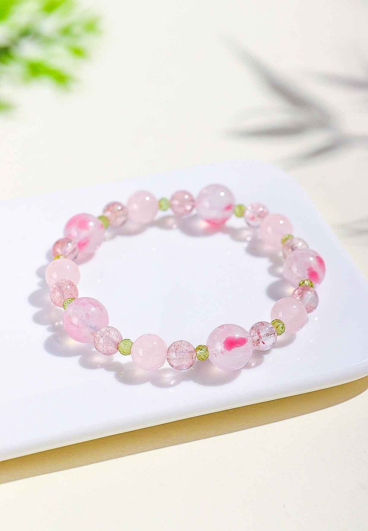 Planderful Fortune's Favor Bracelet – Fresh and Sweet Crystal Beaded Design