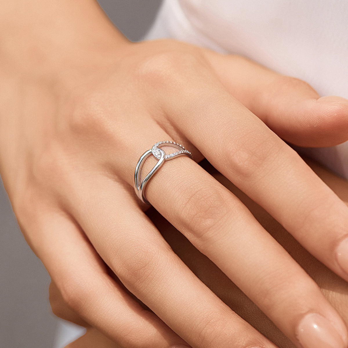 925 Sterling Silver Open Interwoven Double Ring