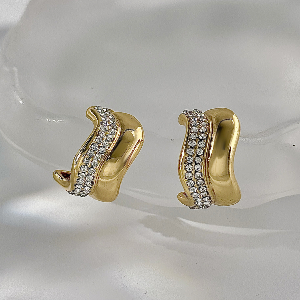 Planderful Vienna Verve C Shaped Zircon Stainless Steel Stud Earrings For Women Statement Luxury
