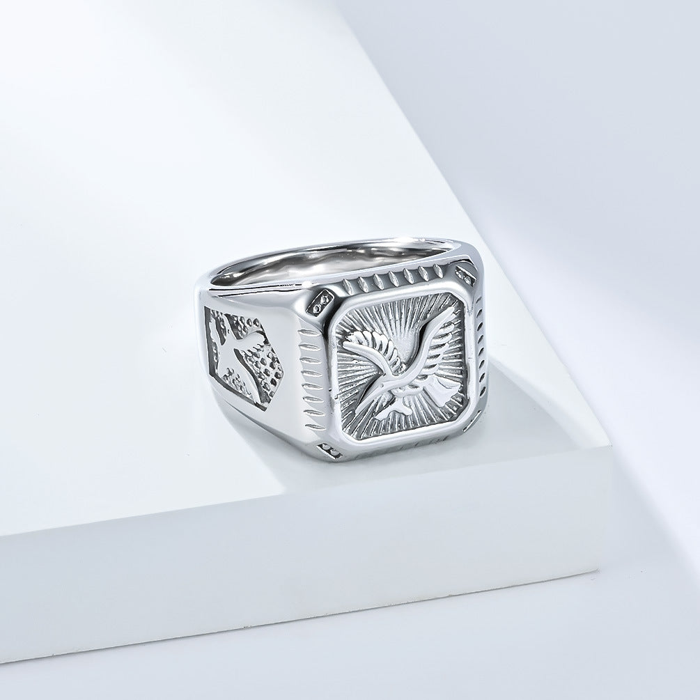Planderful Titanium Eagle Ring For Men, 18K Gold Plated Luxury Statement Jewelry, Bold Masculine Accessory