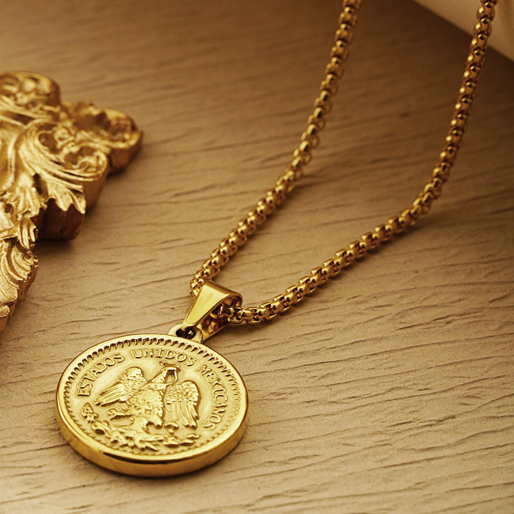 1. Planderful Stainless Steel Coin Pendant Necklace Gold Tone Unisex Gift For Couples And Lovers