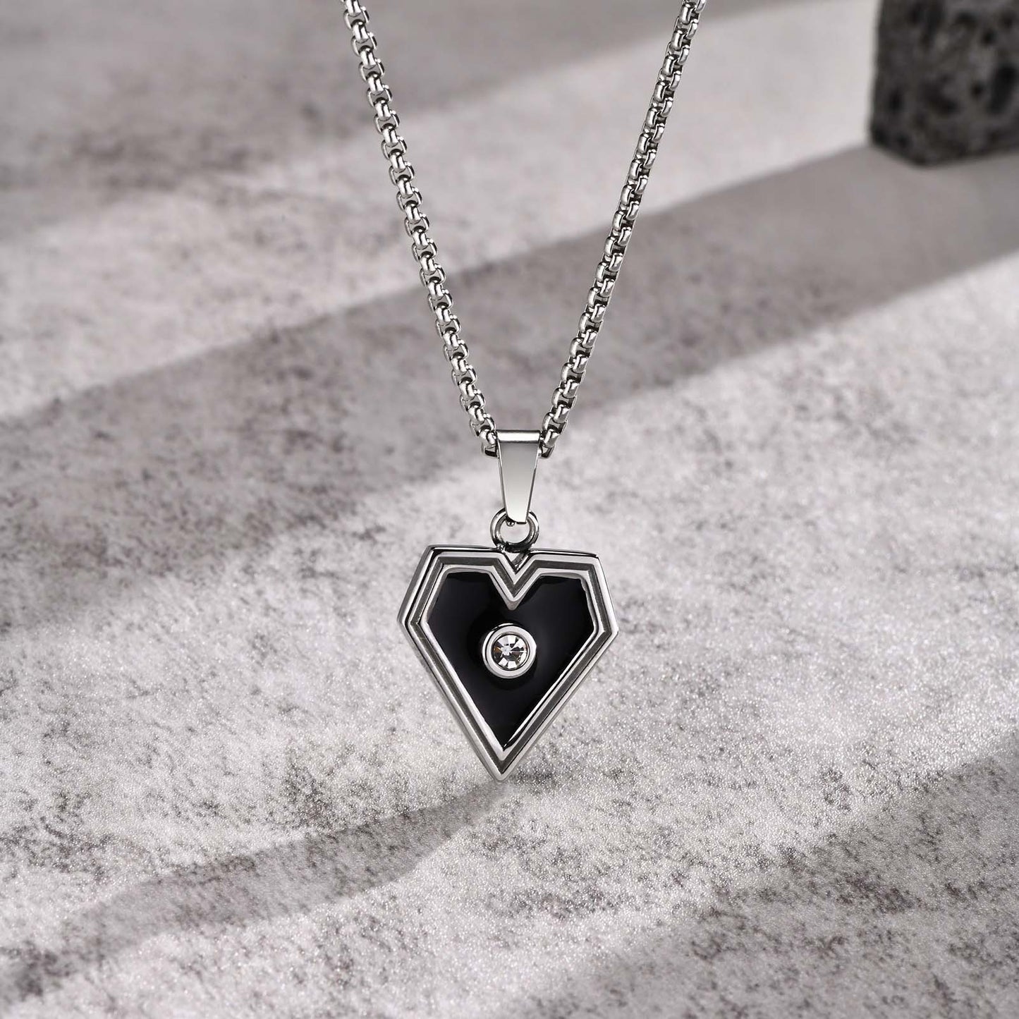 Jewelry Stainless Steel White Rhinestone Heart Pendant Necklace