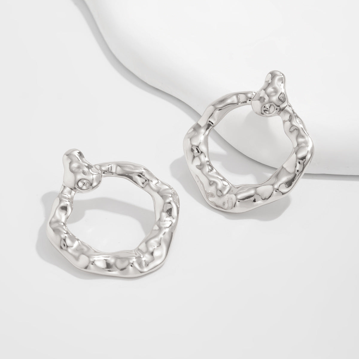 Planderful Vienna Verve C Shaped Geometric Earrings Exaggerated Irregular Statement Ear Jewelry for Women