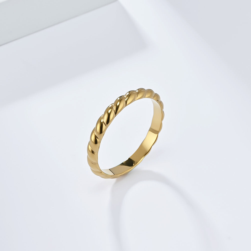 Cross-Border European American Light Luxury Twist Ring Jewelry