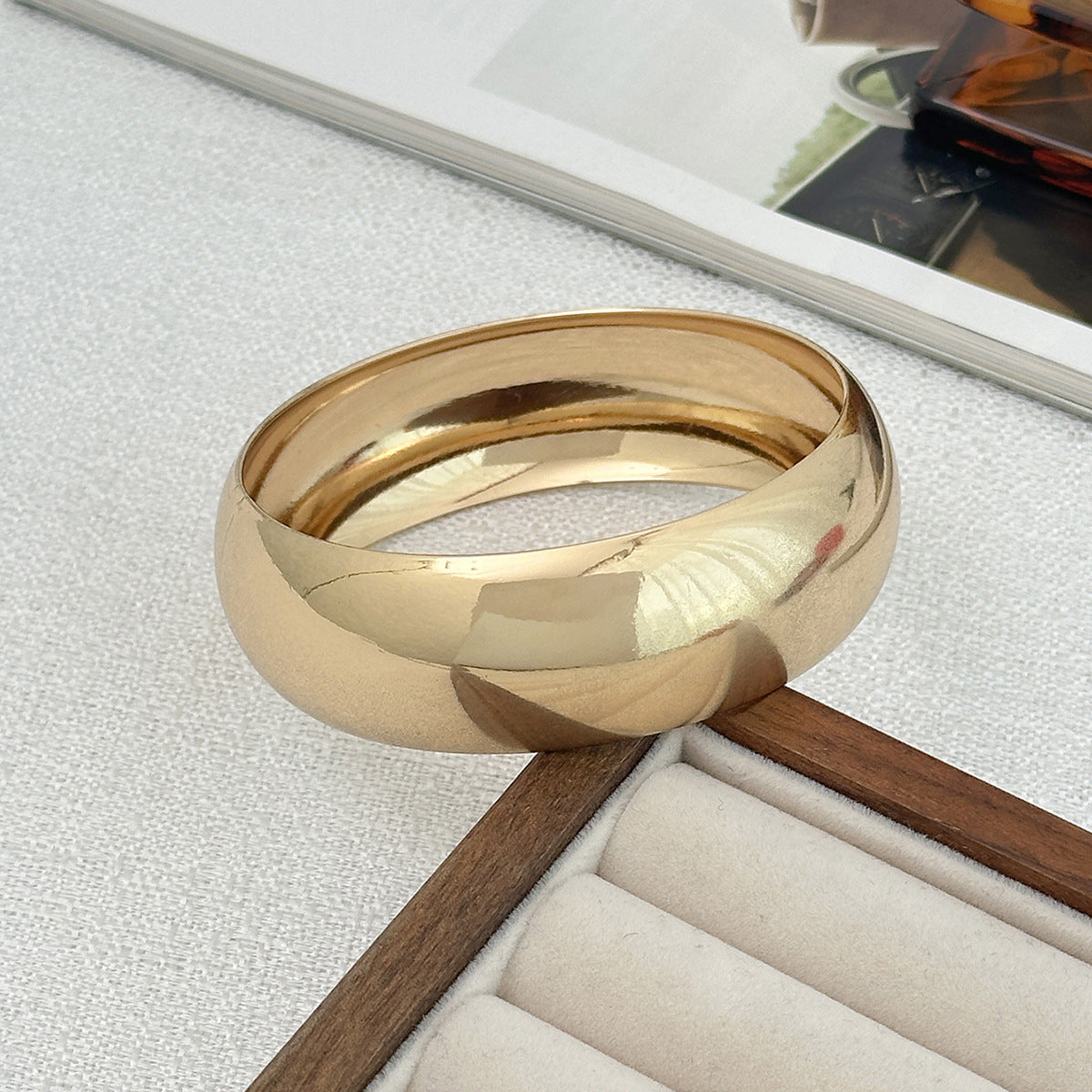 Planderful Vienna Verve Wide Bracelet For Women Acrylic Amber Pattern Statement Jewelry
