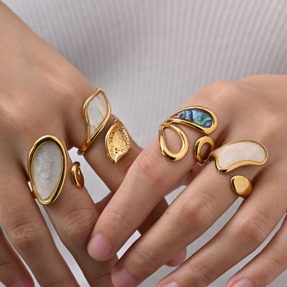 Hot-Selling Special-Shaped White Shell Stainless Steel Ring Design Leaf Opening