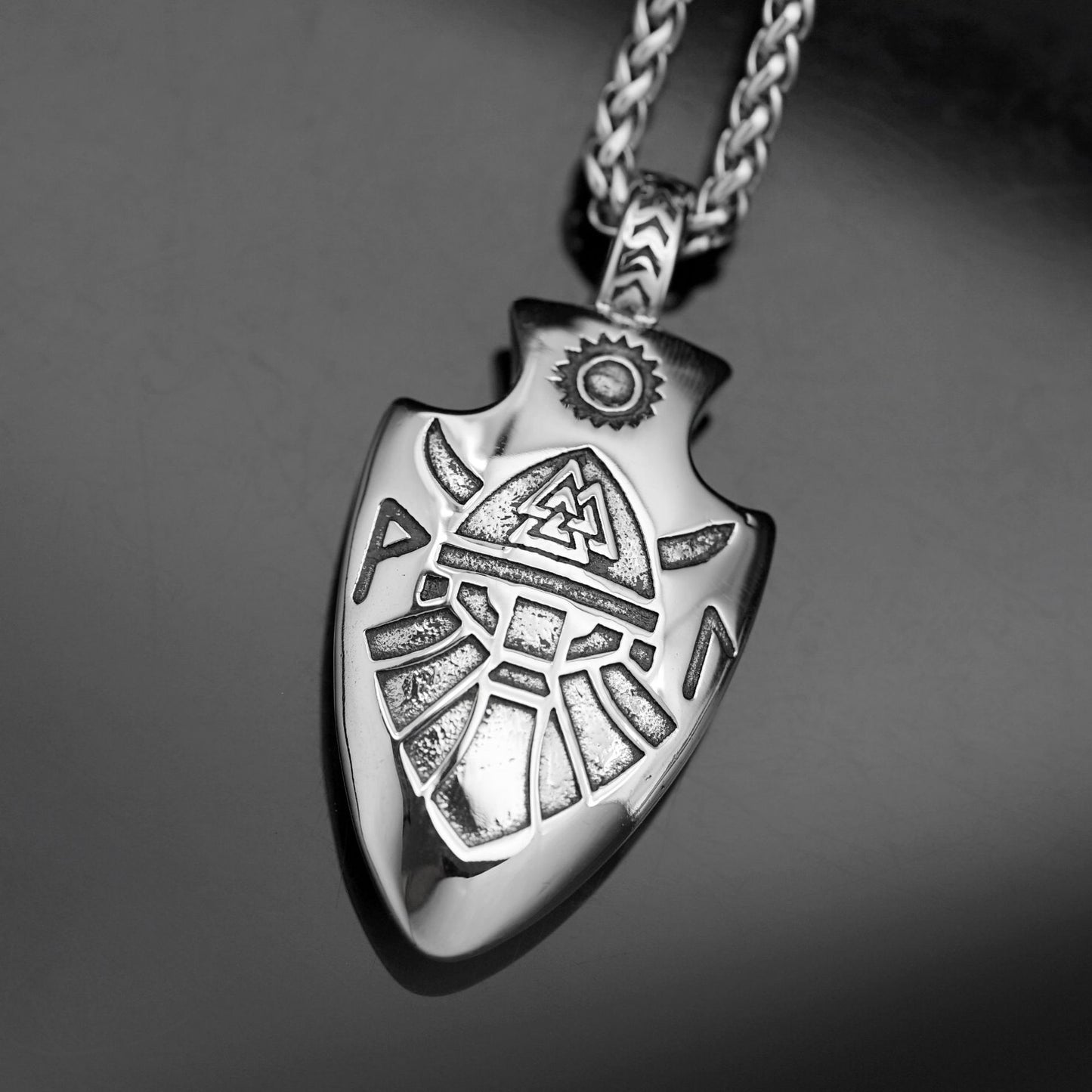 Steel Necklace – Vintage Viking Odin Arrow
