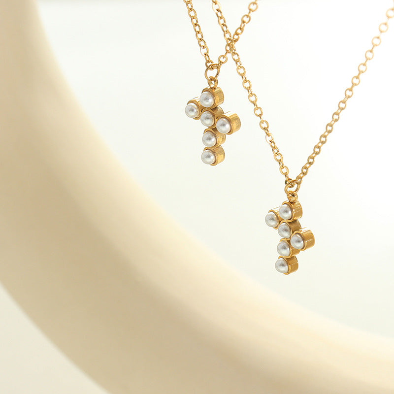 French Pearl Cross Pendant Necklace with a Twist - Elegant and Stylish Statement Jewelry for Wholesale