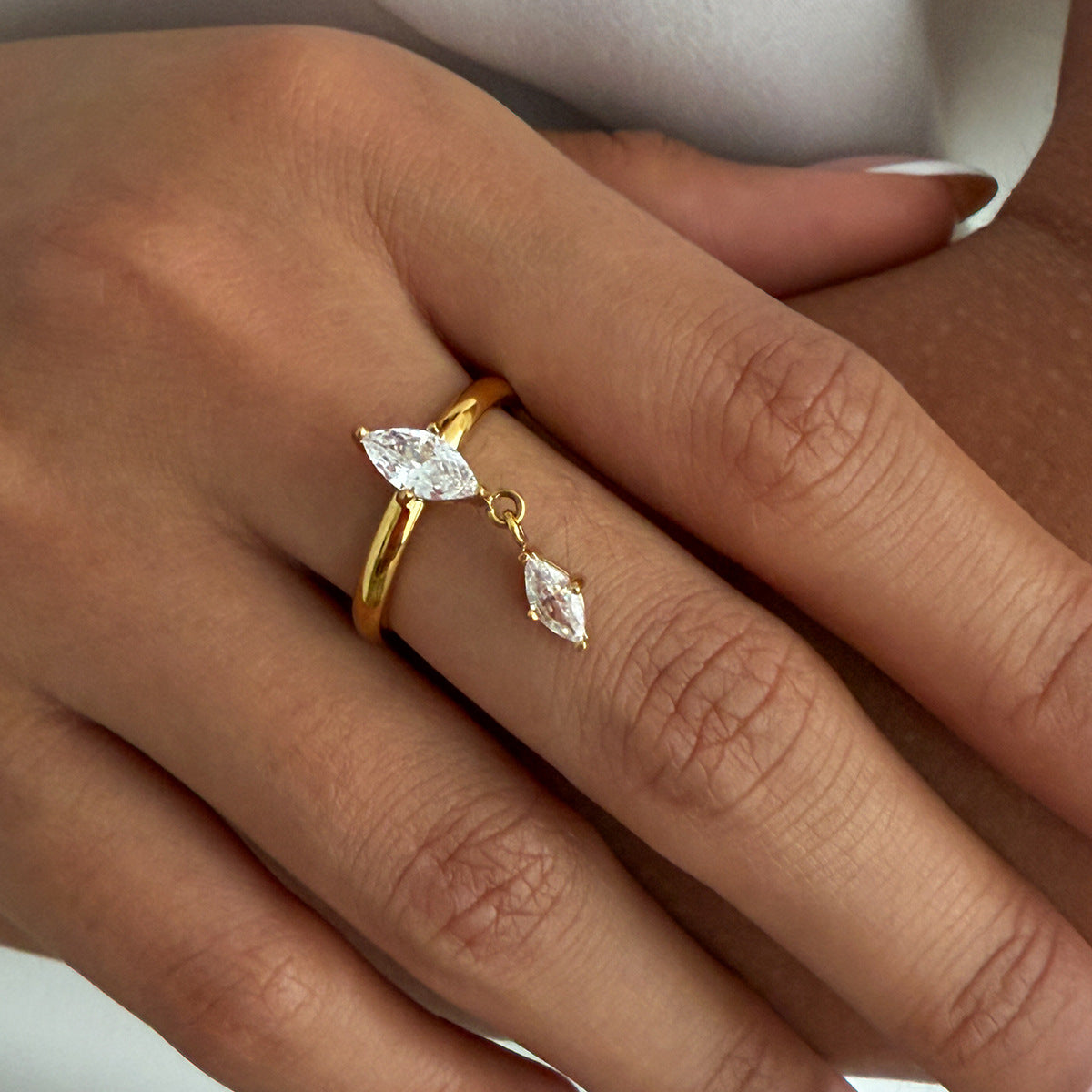 Planderful Stainless Steel Zircon Rhombus Fringed Statement Ring For Fashion Forward Women