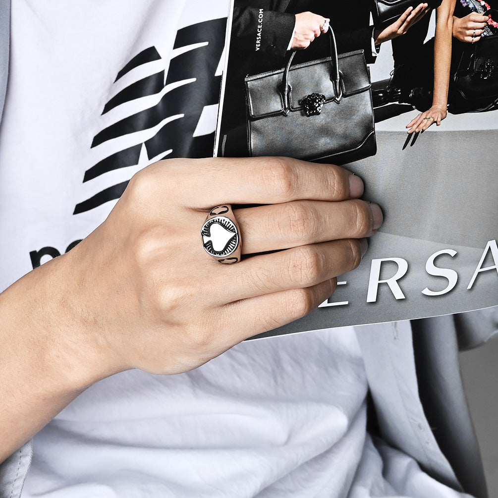 European and American Style Poker Spade Titanium Steel Ring for Men