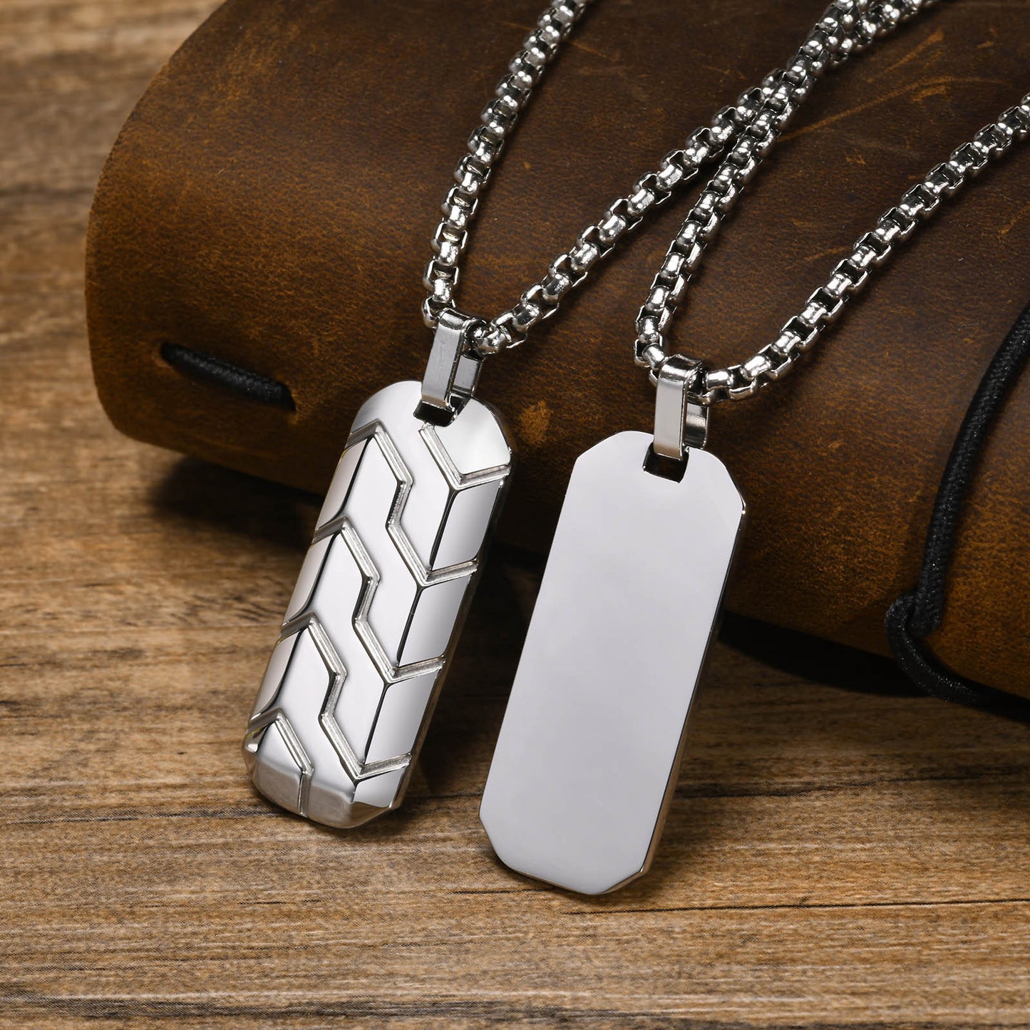 Stainless Steel Geometric Tire Pattern Men's Pendant Necklace
