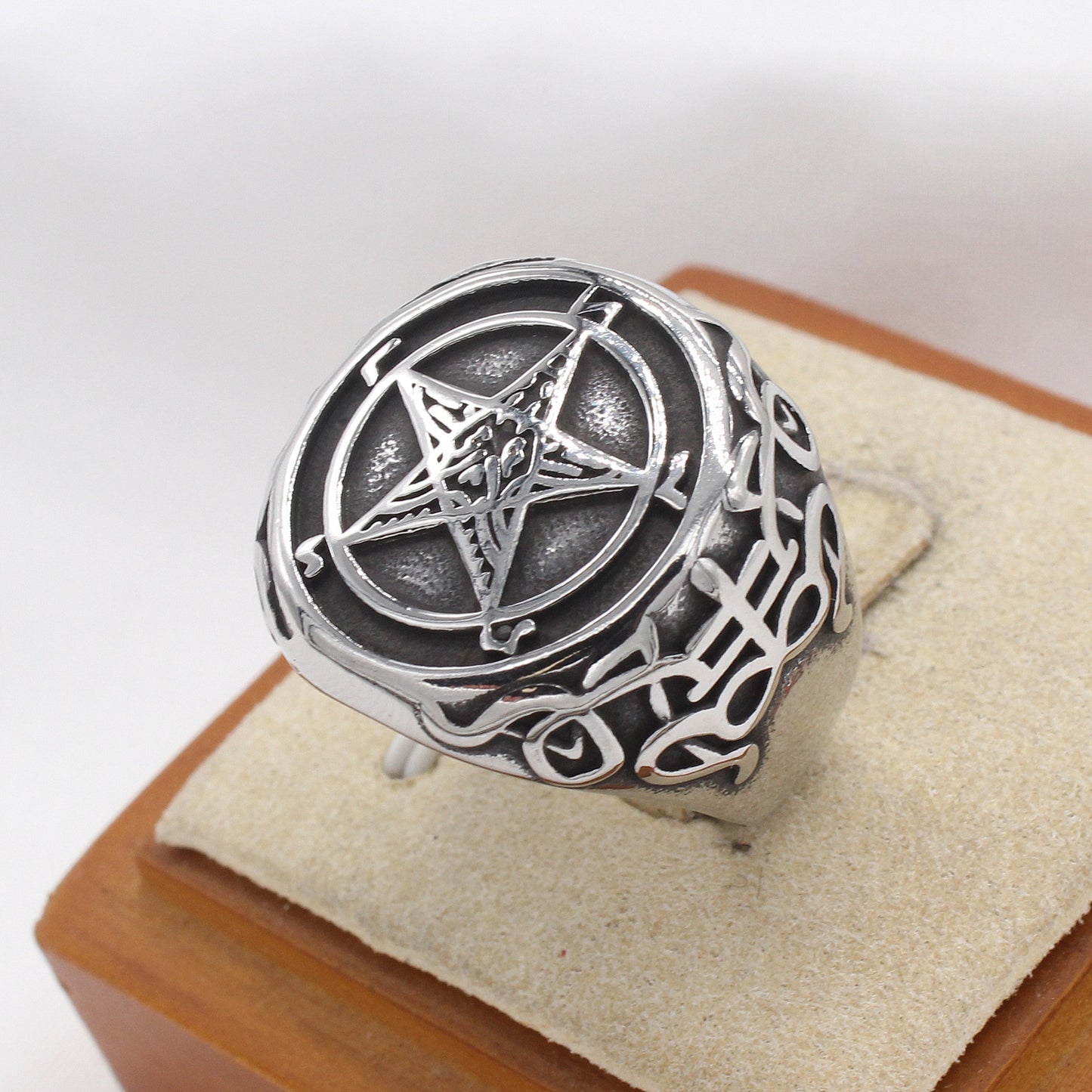 Planderful Jewelry Pentagram Ring For Men In Titanium Steel With European Vintage Charm