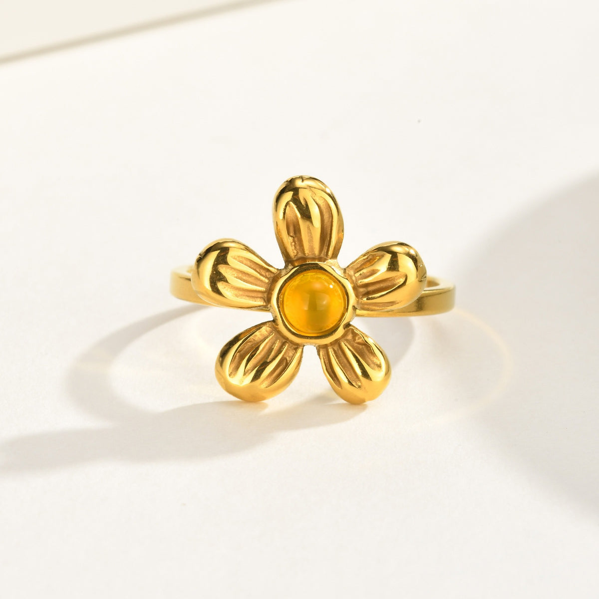 Hot Selling Premium French Stainless Steel Natural Topaz Flower Ring
