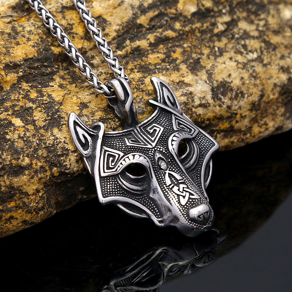 Men's Retro Titanium Steel Fox Pendant Necklace for Style