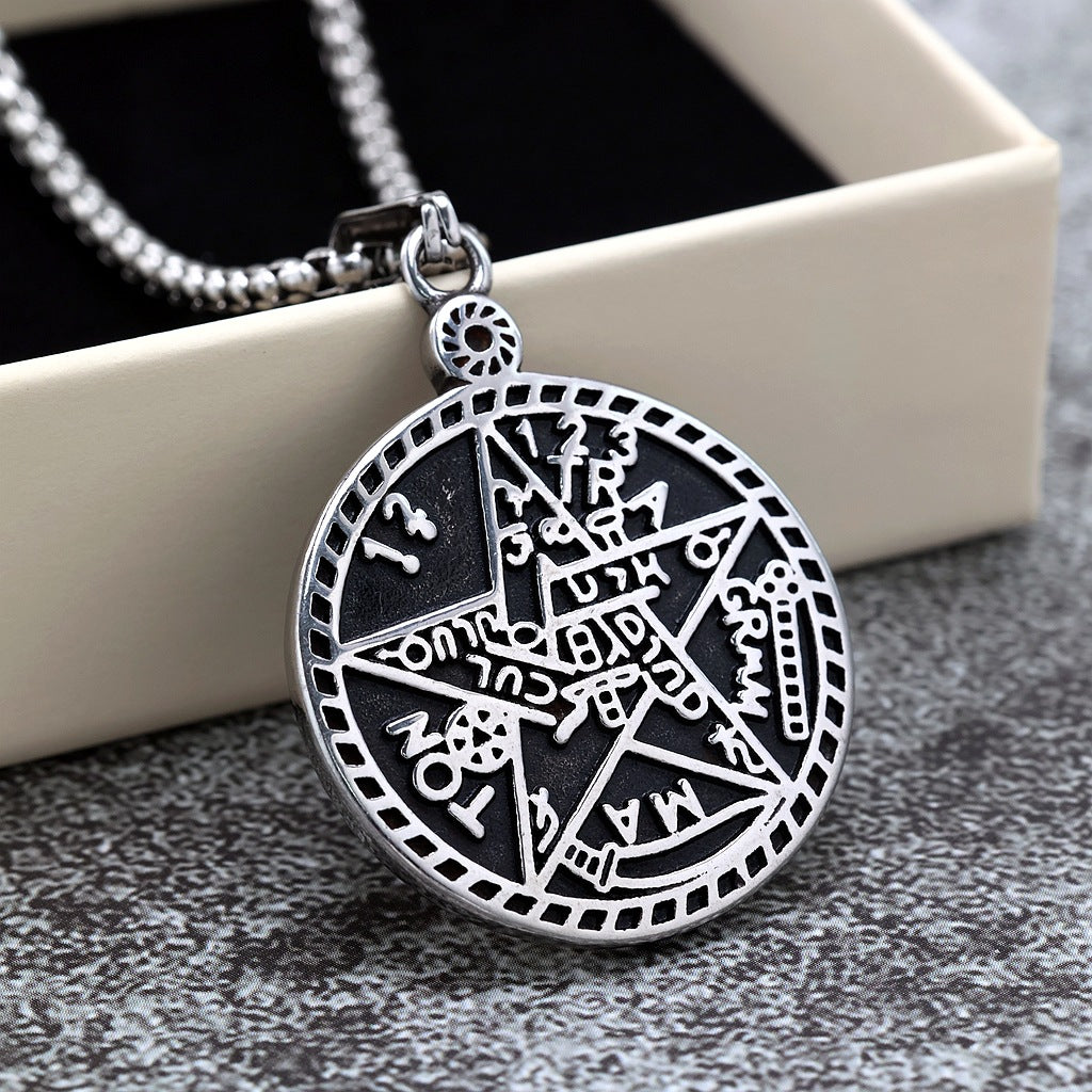 Vintage Single-Sided Stainless Steel Pendant Necklace