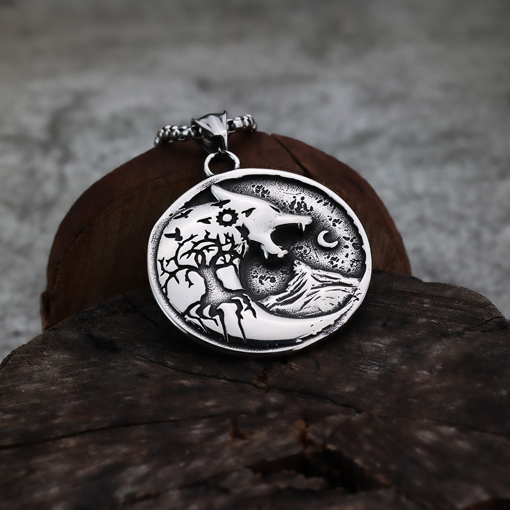 Personalized Niche Nordic Viking Wind Wolf Compass Pendant