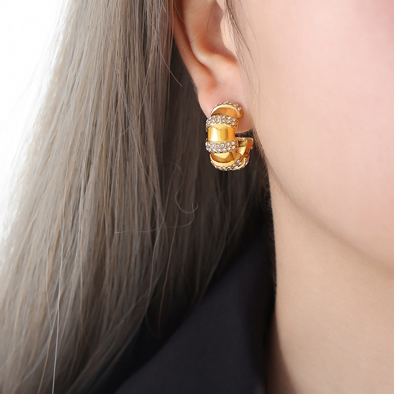 European Inspired Titanium Steel C-shaped Rhinestone Earrings for Casual Chic