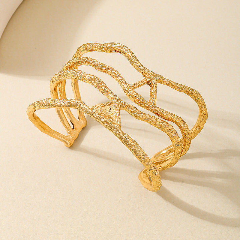 Planderful Vienna Verve Bracelet – Creative Multi-Layer Design