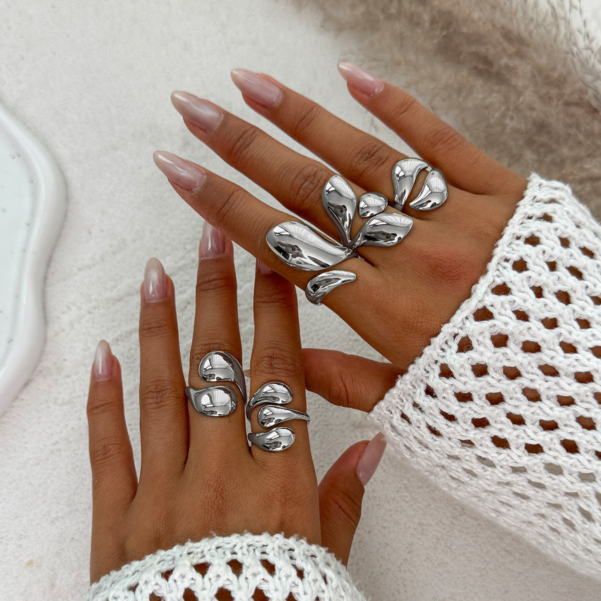 Planderful Vienna Verve Hug Ring For Women Geometric Opening Statement Jewelry Elegant Gift Idea