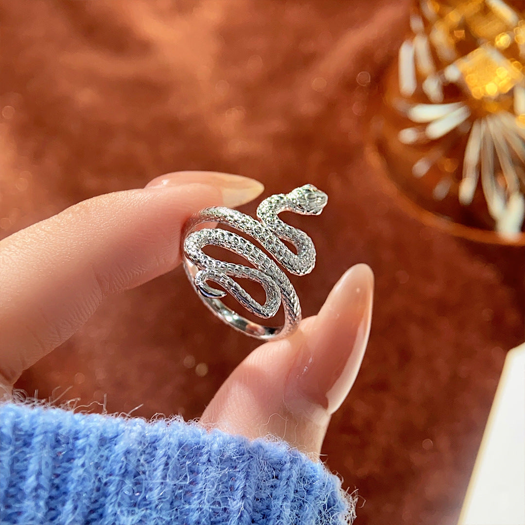 Planderful S925 Sterling Silver Snake Ring – Elegant Light Luxury Design