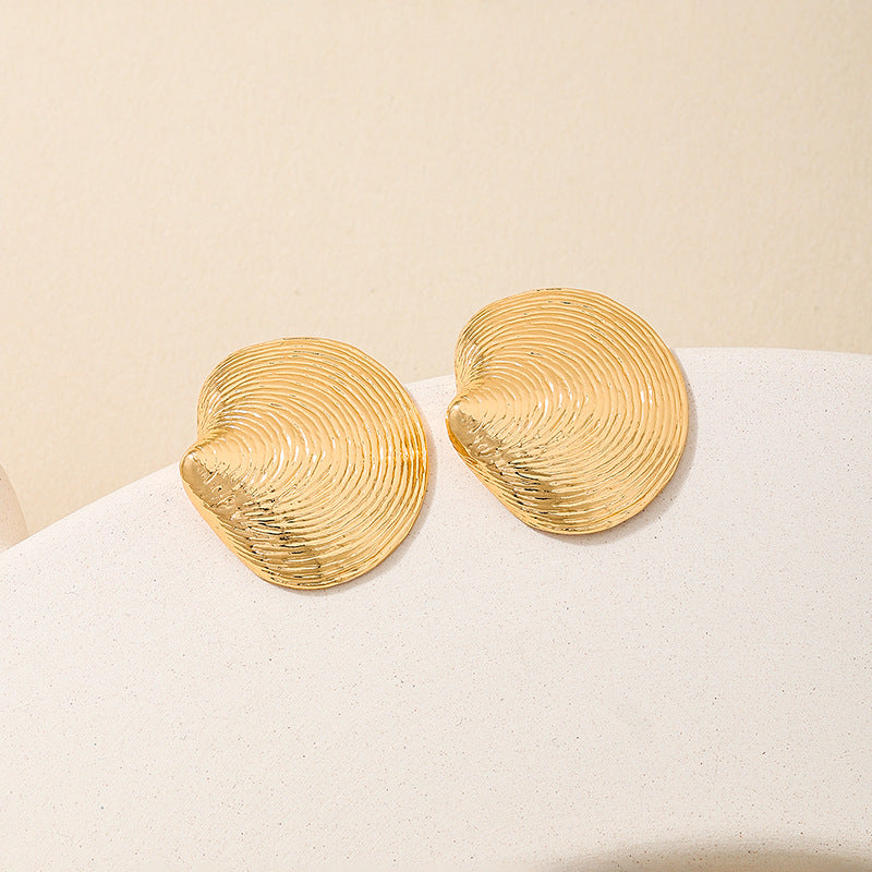 Planderful Vienna Verve Earrings – Exquisite Metal Gold Texture Design