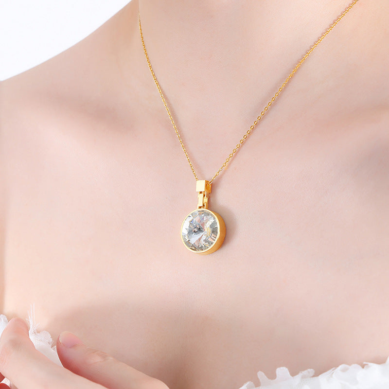 Circular Green and White Glass Stone Pendant Necklace for Women