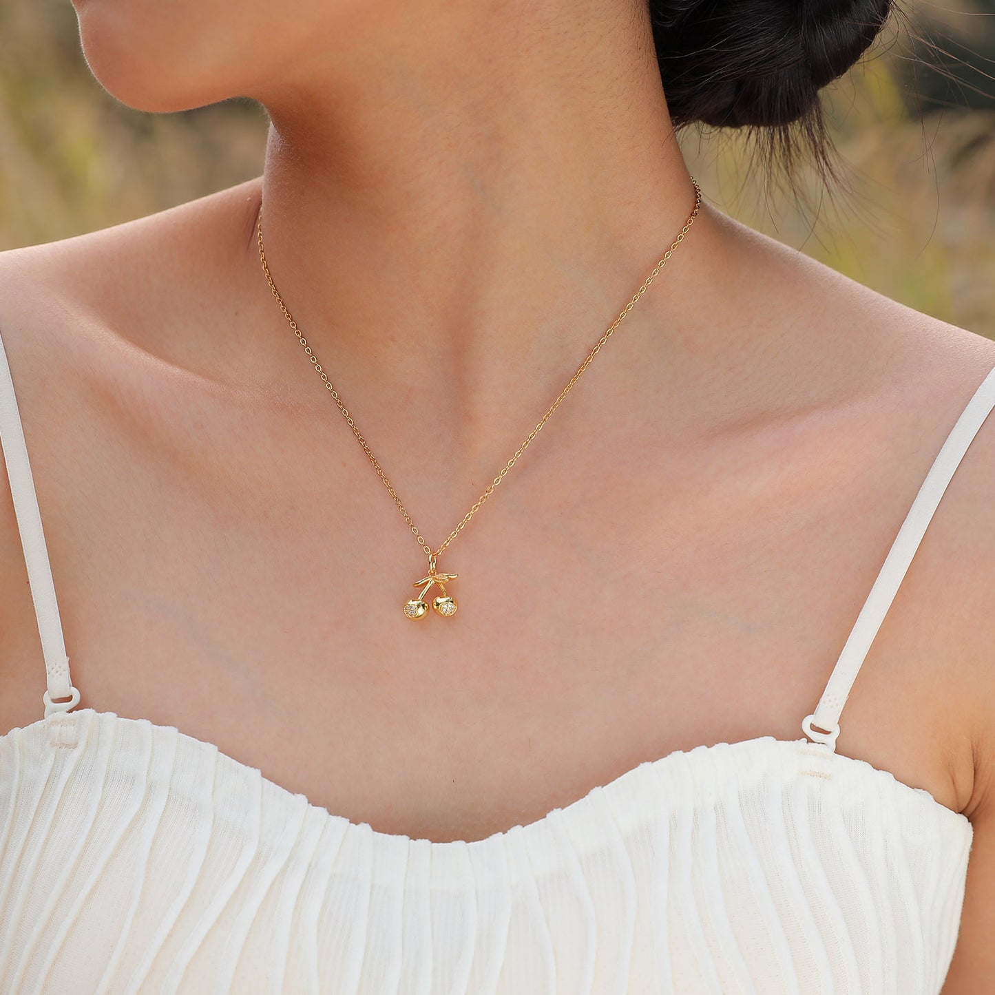 18K Gold Necklace Women's Personality Zircon Cherry Pendant Jewelry