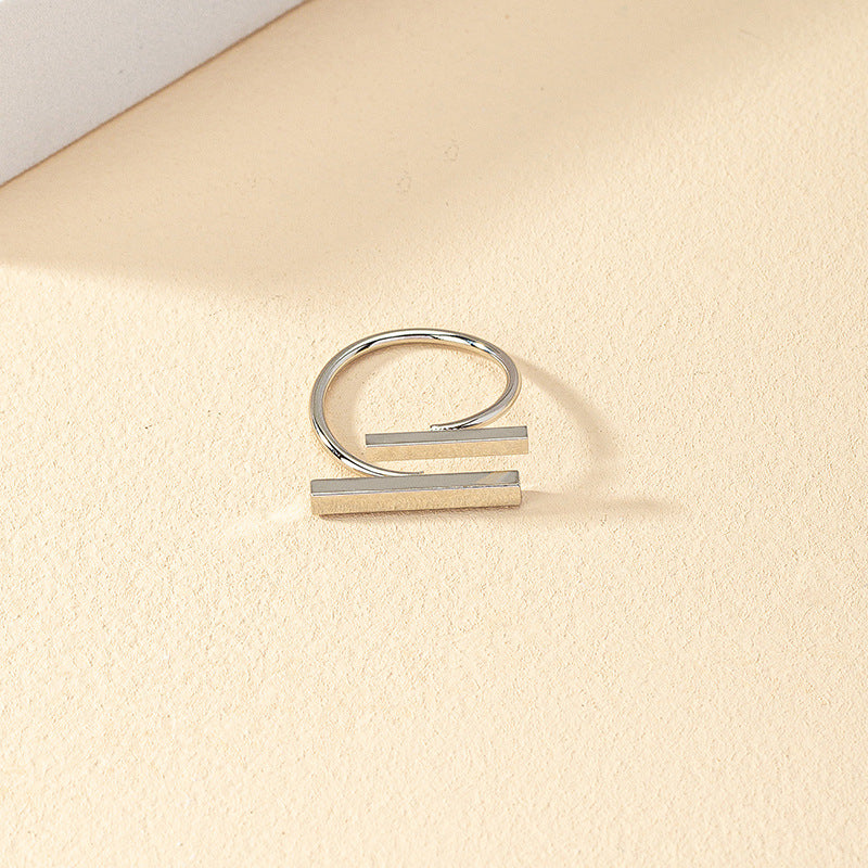 Vienna Verve Geometric Chic Ring - Unique High-End Fashion Accessory