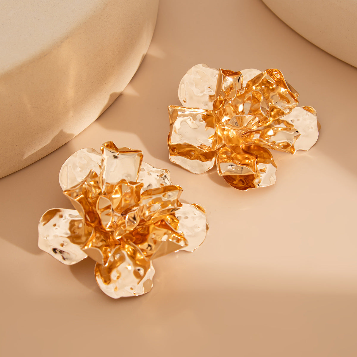 Planderful Vienna Verve Earrings – Exaggerated Metal Flower Design