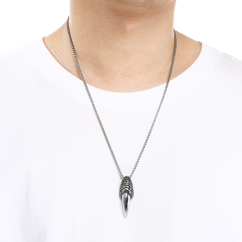 Direct Criticism Of Trendy Retro Wolf Tooth Pendant, Smear Eagle Claw Stainless Steel Necklace