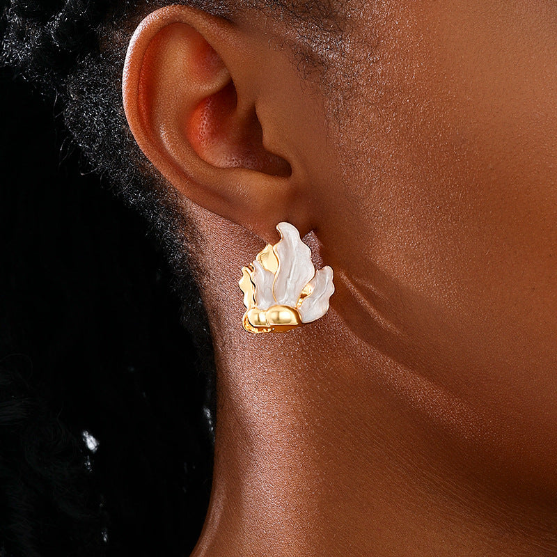 Planderful Vienna Verve Earrings – Cute Starfish Design for Daily Wear