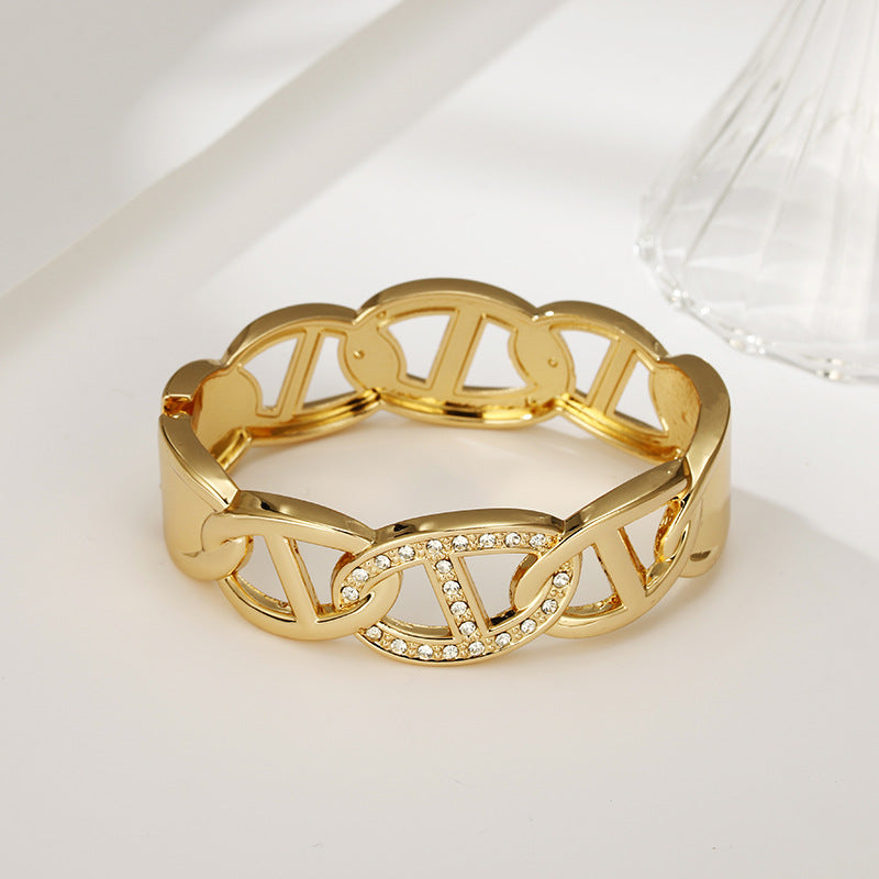 European and American High-End Buckle Bracelet - Vienna Verve Collection