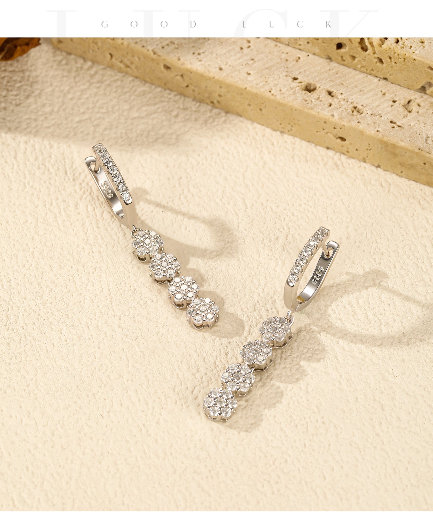 Planderful Everyday Genie Earrings – Sparkling Zircon Flower Design