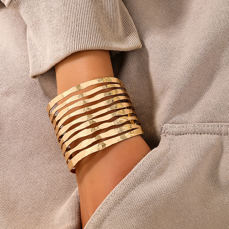 Exaggerated Retro Metal Cuff Bracelets - Vienna Verve Collection
