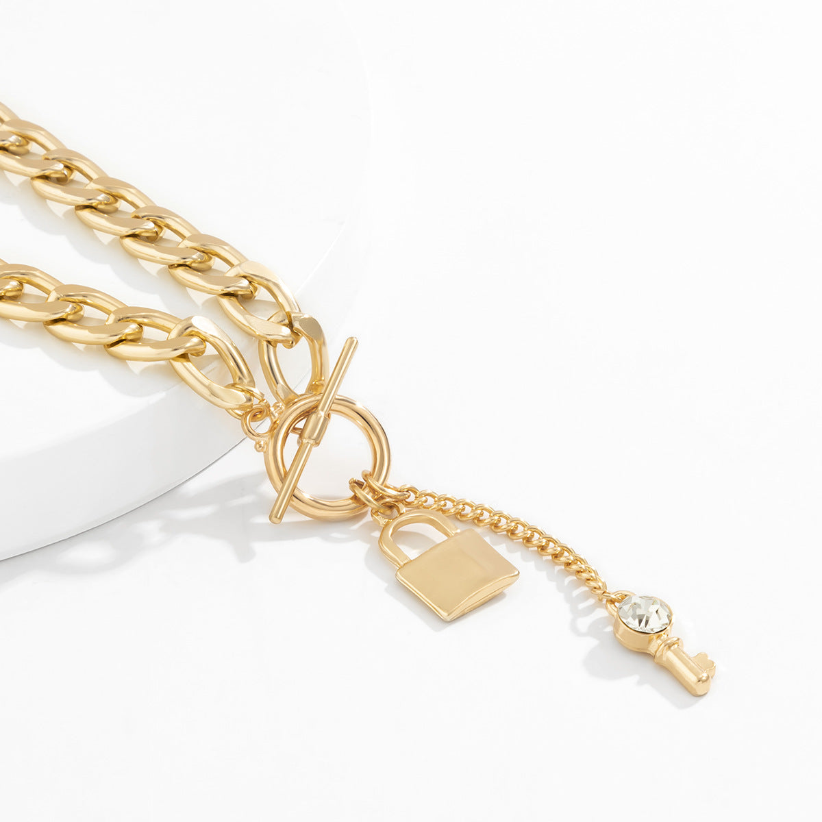 Punk Thick Chain Lock-Shaped Key Pendant Necklace Micro-Inlaid Chain Geometric Ot Buckle