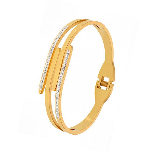Planderful Gold Plated Zircon Bracelet For Professionals
