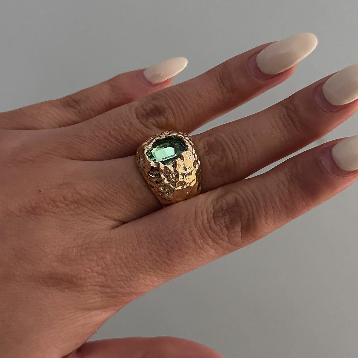 Planderful Vienna Verve Ring – Exaggerated Punk Geometric Design