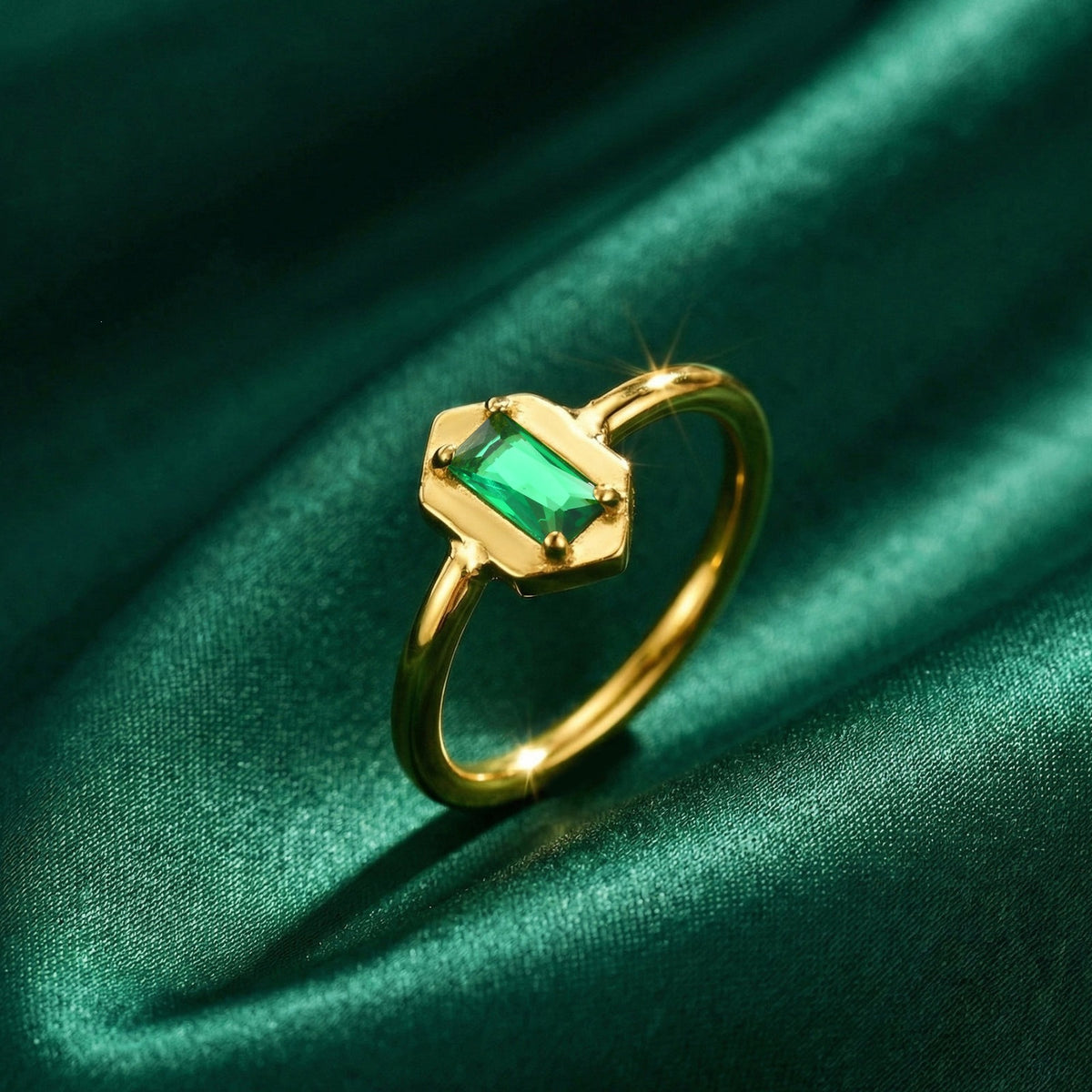 Small Plain Ring Women's Square Stainless Steel Hexagonal Green Zircon Geometric