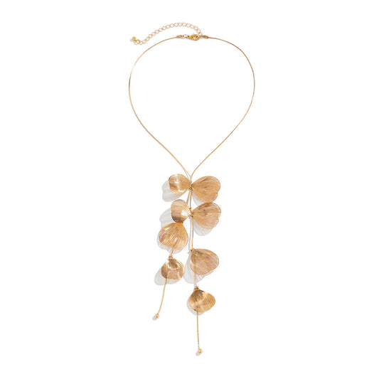 Ginkgo Biloba Gold Chain Necklace with Metal Design - European Style Statement Piece for Women