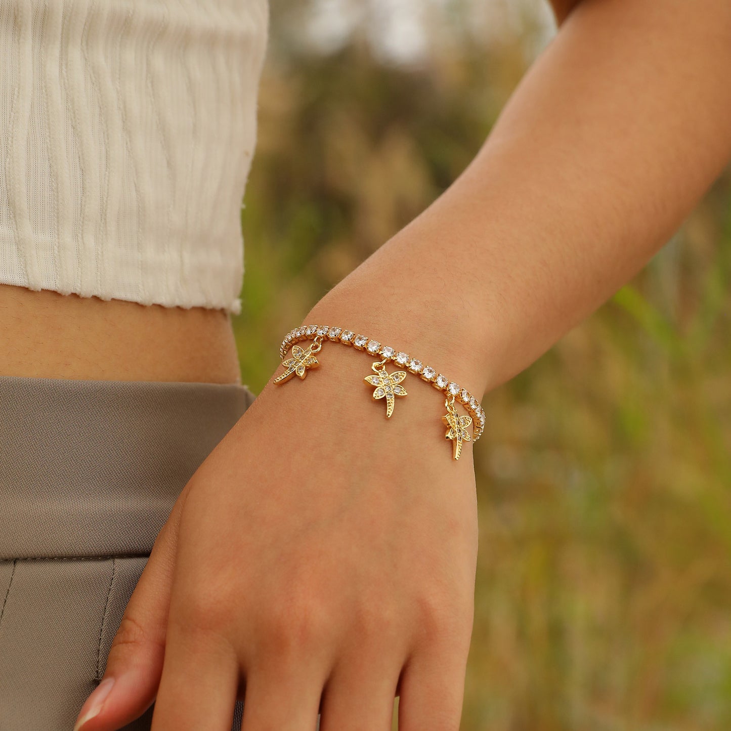 Various Fashionable Personalized Bracelets Women's Cross Zircon Copper