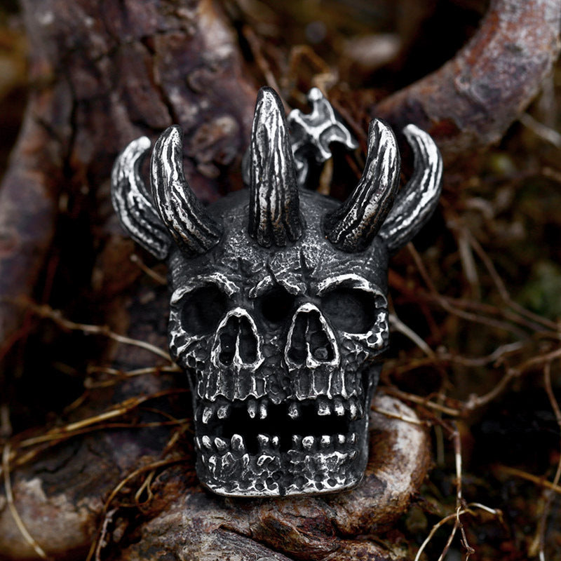 Gothic-Inspired Double Skull Pendant in Titanium Steel for Men - Retro Punk Hip Hop Jewelry Wholesale