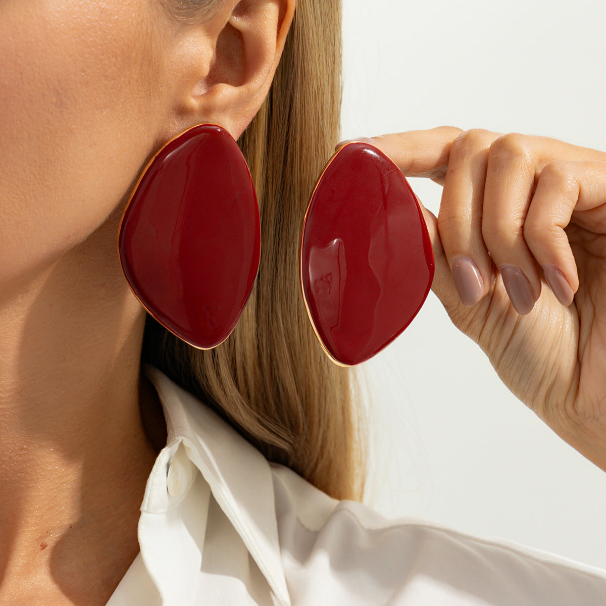 Planderful Smudged Oil Stud Earrings Bold Irregular Design for Women Vienna Verve Collection