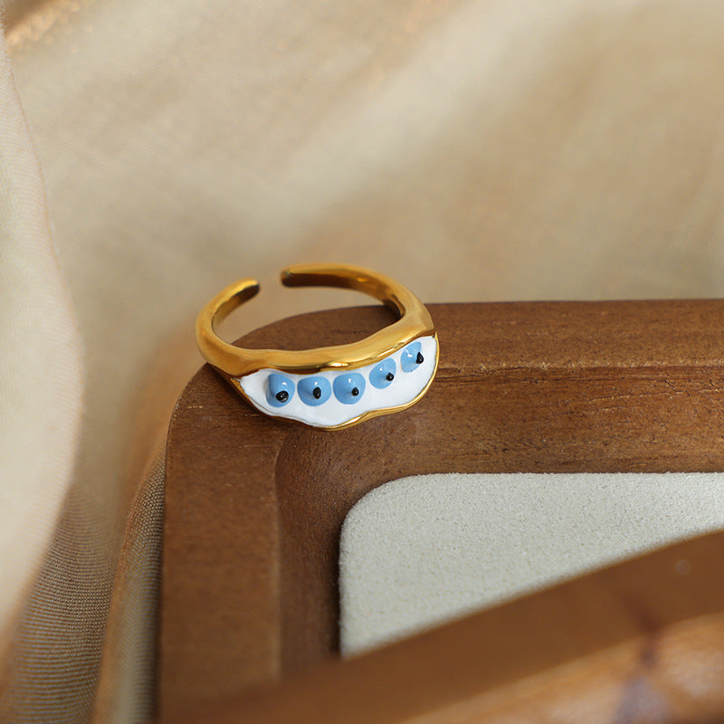 Luxurious Vintage Gold-Plated Ring with Oil-Dripping Detail