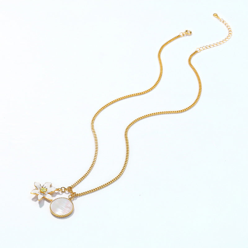 White Daffodil Round Mother of Pearl Sterling Silver Necklace