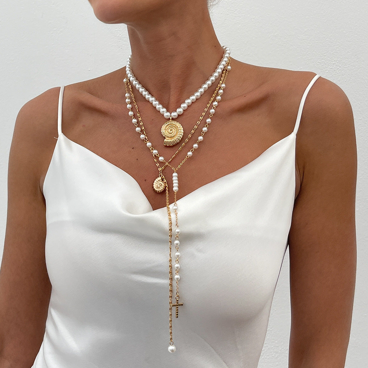 Planderful Vienna Verve Necklace – Elegant Y-Shaped Pearl Design