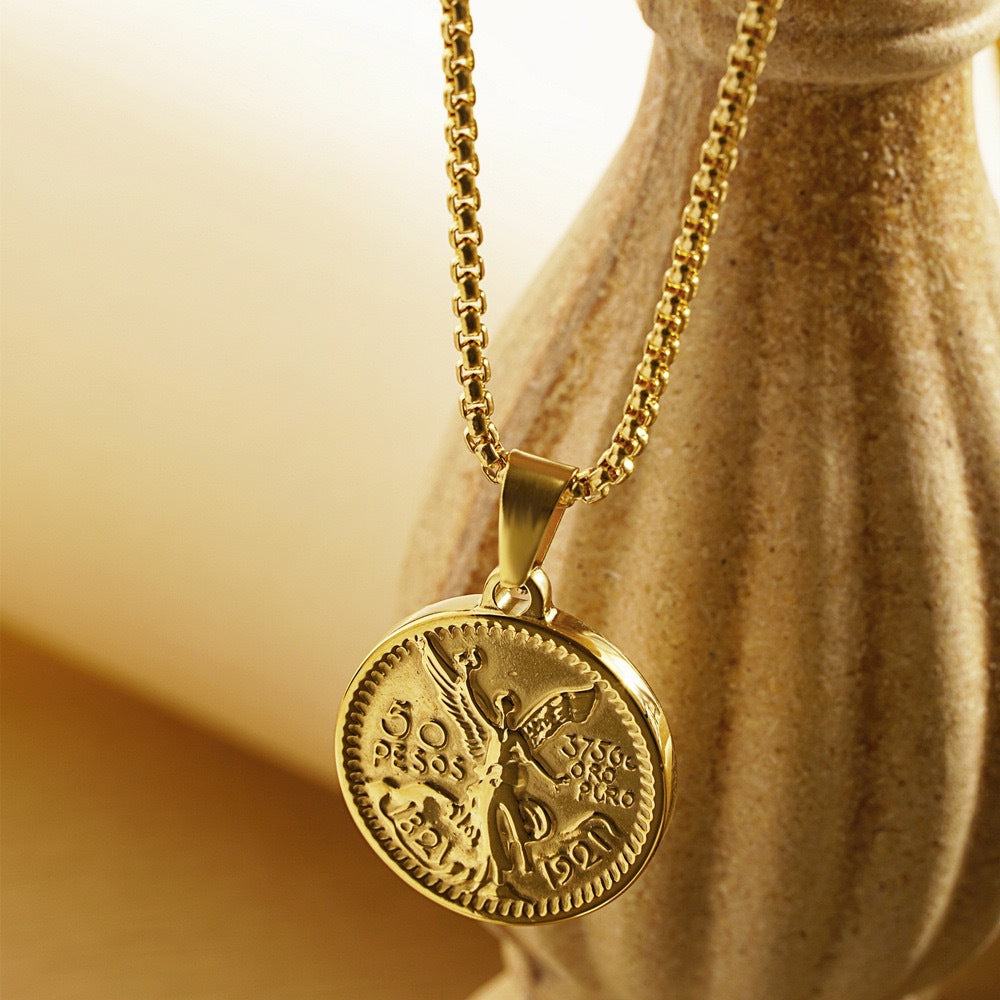 1. Planderful Stainless Steel Coin Pendant Necklace Gold Tone Unisex Gift For Couples And Lovers